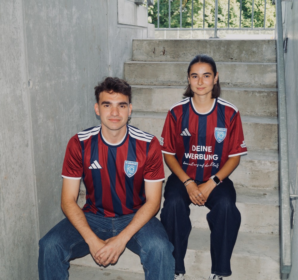 Spieler des FC Allschwil in den neuen Trikots